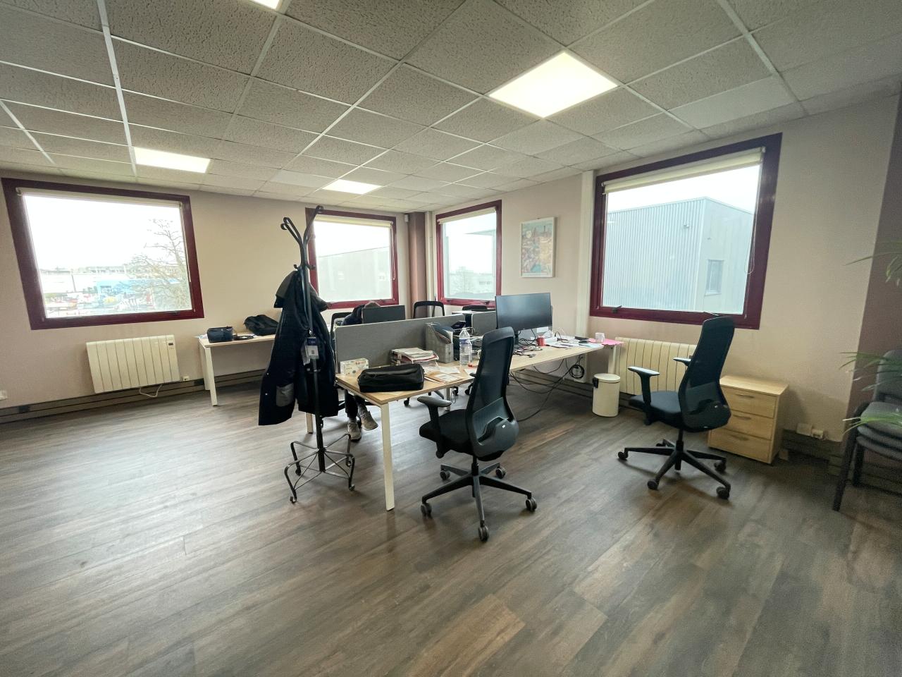 Bureau Chantepie 117m² Location bureau Chantepie Ille-et-Vilaine OLBUR2529943 2